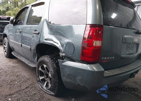 2008 Chevrolet Tahoe Ls из США, поврежденный, VIN 1GNFC13C68R202479